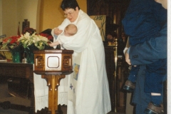 39-6-Bethany-01-2003-Jane-baptising-02