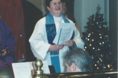 44-5-Liz-04-2005-Christmas-Jane-singing-b